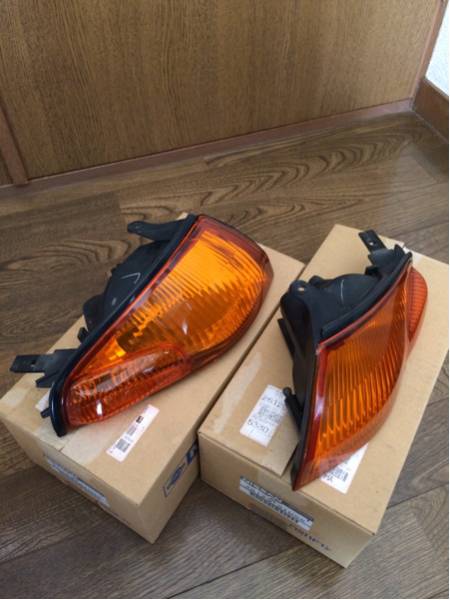 R32 後期用 Fウインカー 左右 スカイライン用 美品 スカイライン