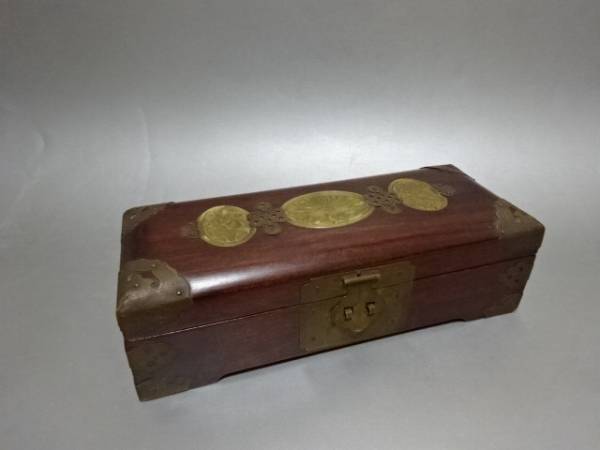 ・雲・　中国唐木砡入　宝石箱