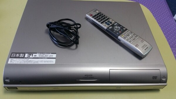 中古美品 SHARP AQUOS ブルーレイレコーダー DVーAC72 中古美品 SHARP
