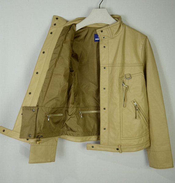 BURBERRY 8.9万☆バーバリーブルーレーベル ゴートスキンレザー