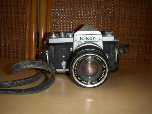 Nikon F カメラ レンズつき ジャンク品 Nikon F カメラ レンズつき
