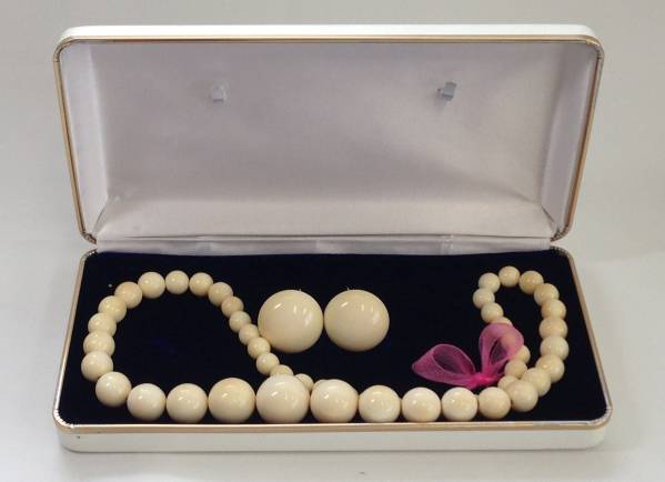 ★象牙　ネックレス　イヤリング　2点セット　265ｇ④