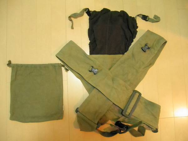 cuseberryキューズベリー クロス抱っこひも　カーキ(美品)