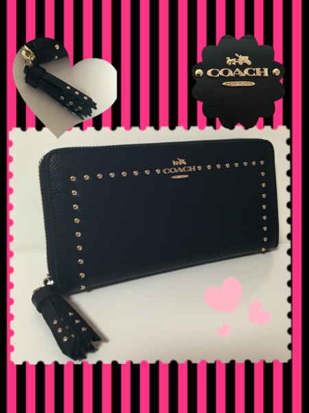 2016年最新作！スタッズ&タッセル☆コーチCOACH 新品☆長財布