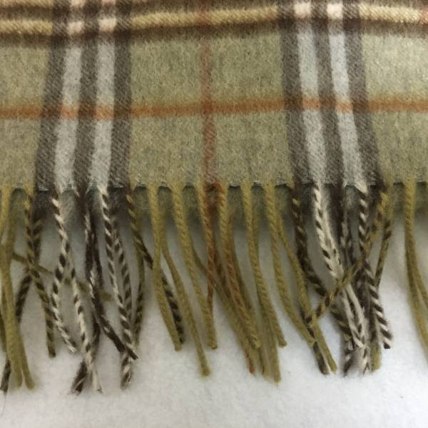 Burberry/バーバリーマフラー/美品/スコットランド製/チェック柄