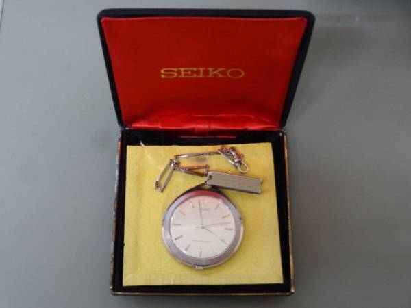 ドール　SEIKO DIASHOCK25JEWELS goldfeather 懐中時計箱付 美品
