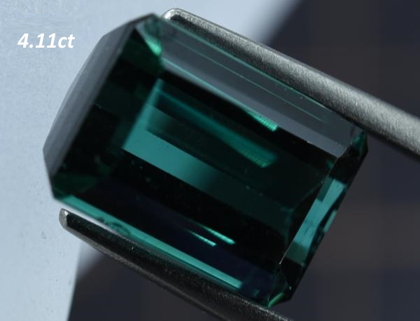 ルース 天然 トルマリン 4.11ct 鑑別書