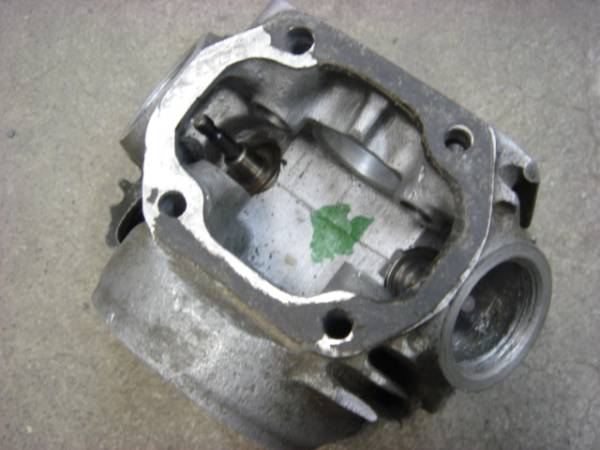 ホンダ純正　ダックス　７０　ヘッド　モンキーゴリラ　ジャンク