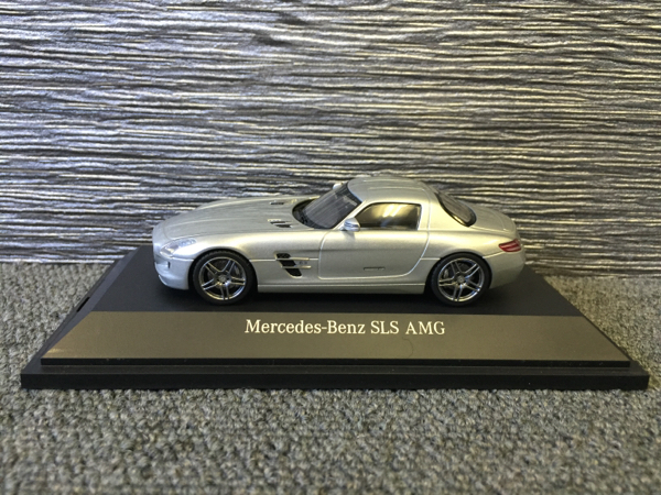 メルセデスベンツ SLS AMG 1/43 シュコー 【公式通販】