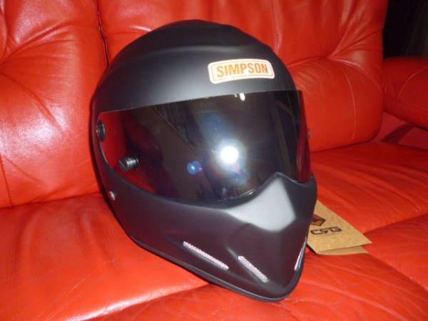 ＳＩＭＰＳＯＮ　風ヘルメット　Ｍサイズ未使用　