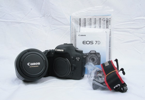 キャノン☆デジタル一眼 EOS 7D ボディ＆レンズセット ”11年☆t