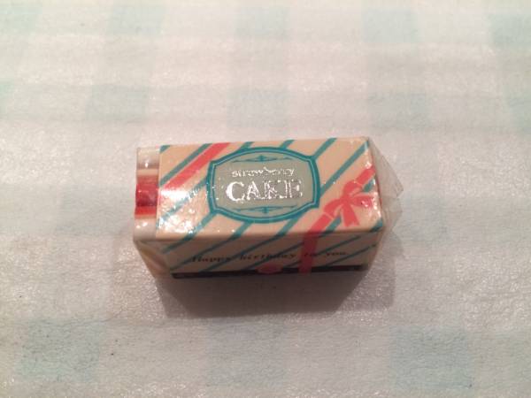 送料込■昭和 ヒノデワシ ストロベリーケーキ 消しゴム■