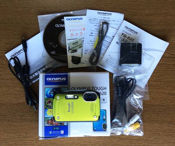 美品 OLYMPUS デジタルカメラ TG-620 グリーン