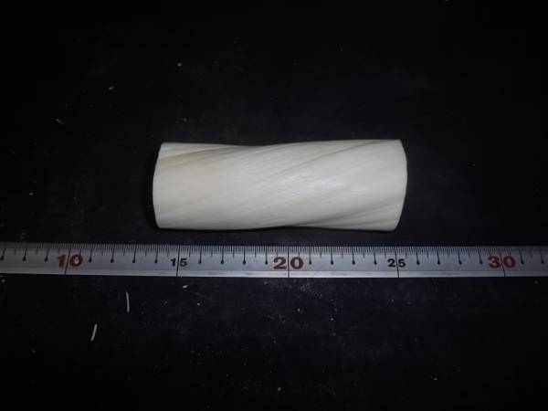 ウニコール　一角獣　一角クジラ218ｇ漁具疑似餌ルアー彫刻根付