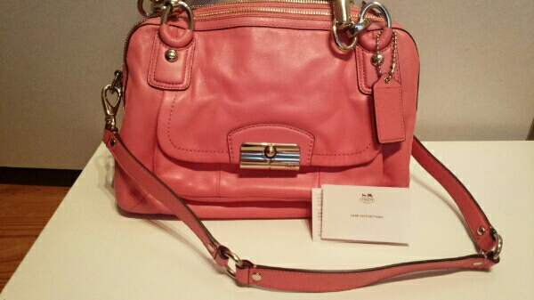 コーチ ピンク色 ショルダー付き ハンドバッグバッグ 本革 本物