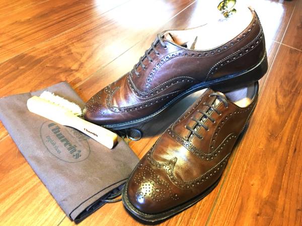 美品英国チャーチChurch現行フルブローグ紳士靴キーパーオマケ付