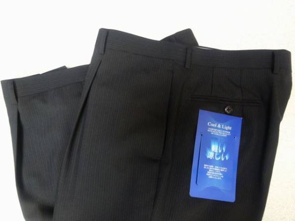 【春夏 特別価格】 2B２パンツスーツ・黒/ストライプ・AB-9