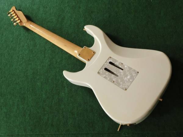 弦楽器、ギター FERNANDES エレキギター Lシリアル ホワイト系 