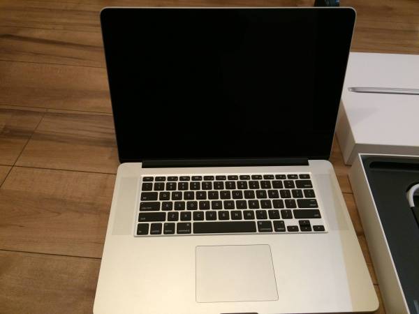 【美品】MacBookProRetina15inch 2.8GHz i7 16GB 512GB