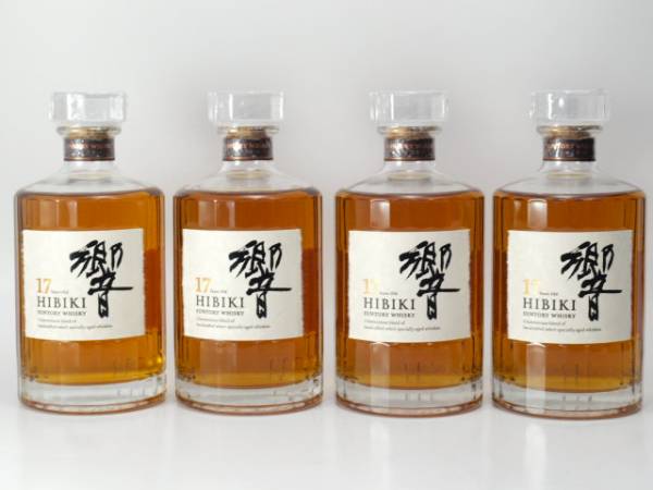 ●東京都発送限定 サントリー 響 17年 4本UT7101/7102/7103/7104