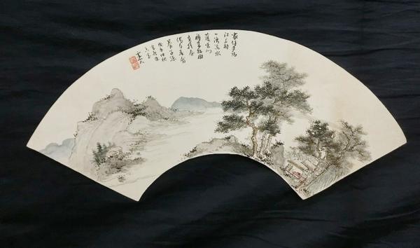 E03180 霞山銘 山水画賛 扇面画 肉筆紙本 捲り