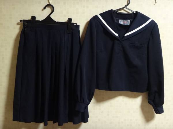 長袖 セラー服とスカート♪セット コスプレにいかがでしょうか