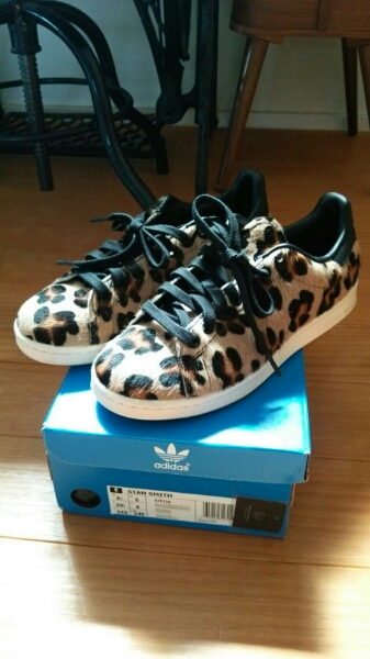 SMITH STAN スタンスミス 牛柄 adidas アディダス スニーカー ハラコ 