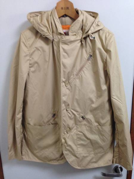 新品 LEVI'S:ライナー付ジャケット ベージュ/M/リーバイス