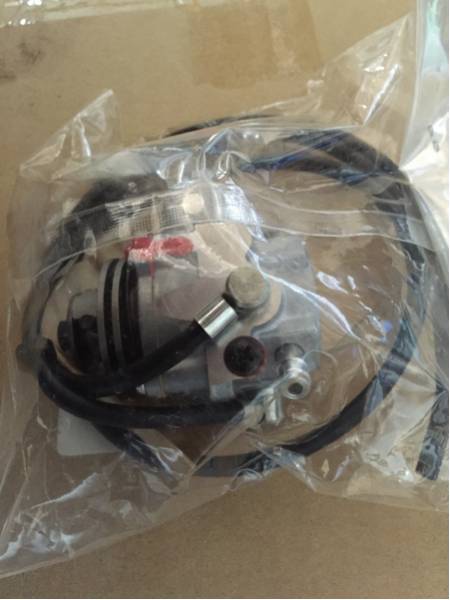 早い者勝ち！RZ250 4L3 新品オイルポンプ純正品