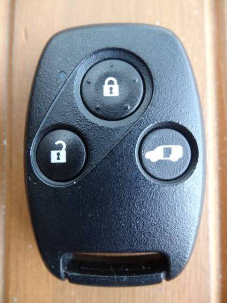 ☆ステップワゴン・フリード等・リモコンキー中古品J☆