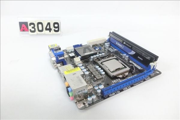 A3049 ASRock Z68M-ITX/HT+i7 2600k+CORSAIR 4G(2GBx2)