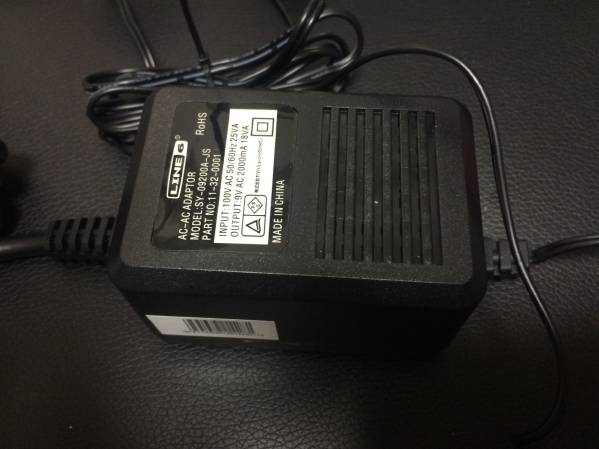 LINE6 DL4 DelayModeler ｜専用ACアダプター付動作外見とも良好 Line 6