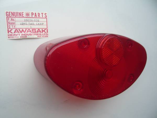 一つ目テールレンズ純正新品750ss/500/350ss/250/w3/h2/h1マッハ
