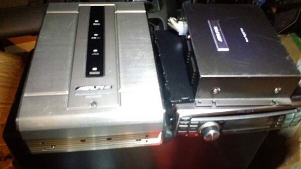 アルパイン DVI-9990j PXI-H990 アンプ 自動車、オートバイ DVD