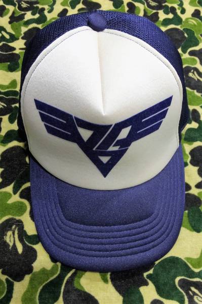 BAPE アベイシングエイプ メッシュキャップ 青　BAロゴ未使用