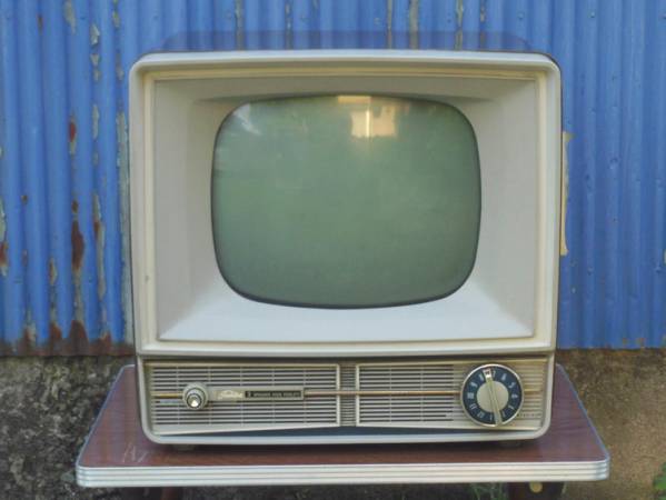 □即決□TOSHIBA 東芝 真空管テレビ ジャンク 昭和レトロ 電化製品