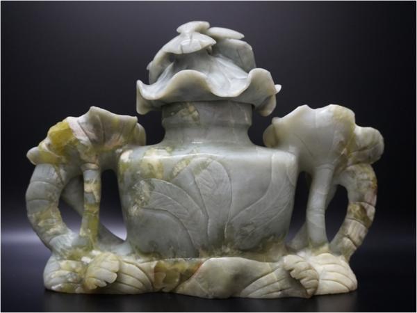 ☆NA☆中国美術 玉石翡翠 彫刻 蓮葉 金魚 香炉 / 唐物 東洋彫刻 中国