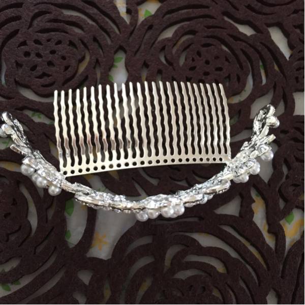 結婚式 アクセ ヘア ブライダル 髪飾り ティアラ 花 パール