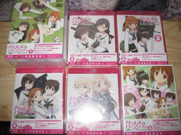 ガールズ＆パンツァー 特装限定版 全6巻 新品同様 付属品完備