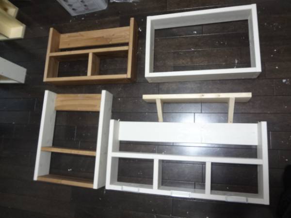 壁掛けシェルフ ハンドメイド 　アンティーク☆ ウォール飾り棚