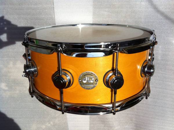 美品？　DW　コレクターズ　スネアドラム