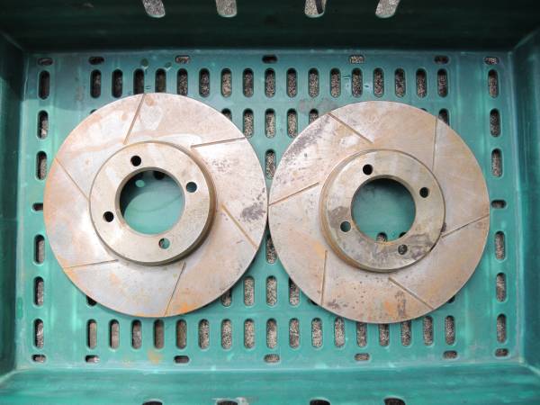 AE86 レビン トレノ スリットディスクローター 未使用 フロント