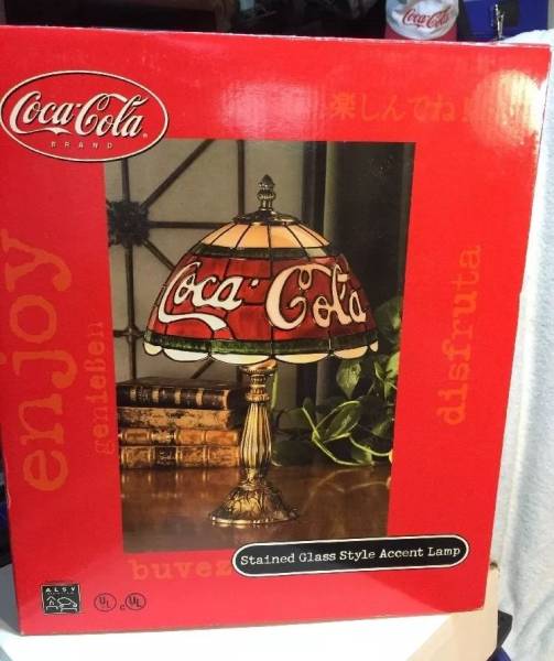新品未開封 コカ・コーラ ステンドグラス調 ランプ Coca Cola 【公式通販】