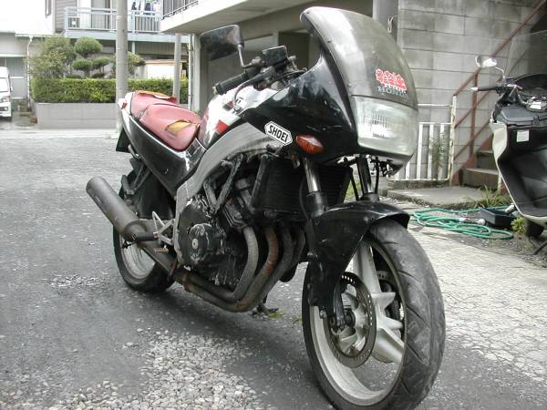 ホンダ CBR250F(MC14-1006***) 書なし部品取り車