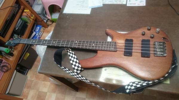 全国無料，品質保証 Ibanez アイバニーズ SDGR SSR500 SR エレキベース(アイバニーズ)｜売買されたオークション情報、yahooの商品情報をアーカイブ公開 - オークファン アイバニーズ