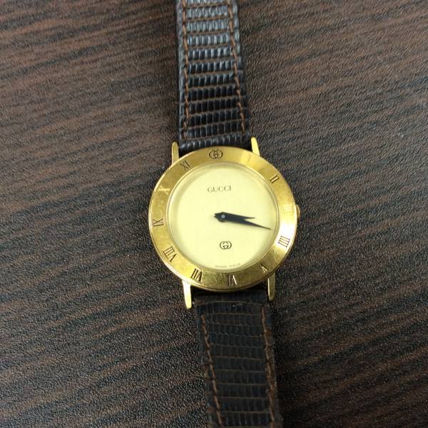 27095　グッチ レディース 時計 ゴールド レザーベルト