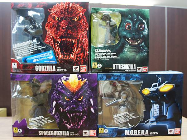 S.H.モンスターアーツ スペースゴジラ リトル モゲラ ゴジラ初回