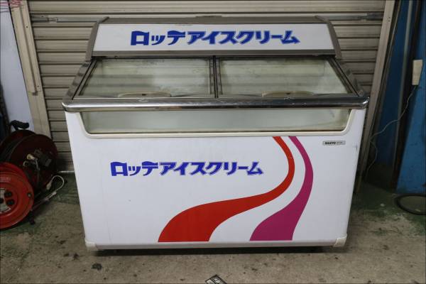 サンヨー 冷凍ショーケース SCR-105 アイスなどに！ 冷凍庫 厨房機器