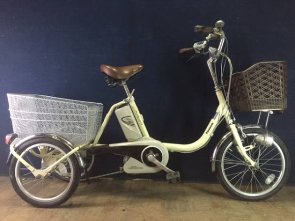 パナソニック かろやかライフ 3輪電動自転車 12Ah 【神戸】
