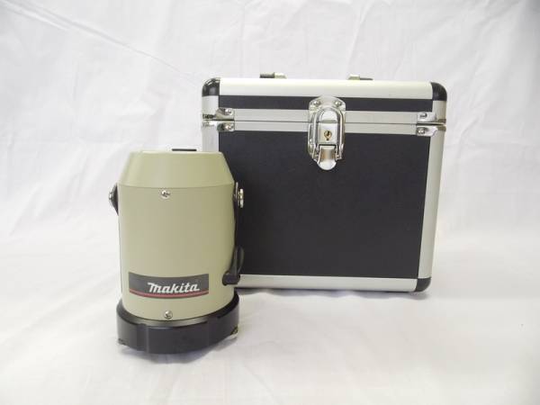マキタ レーザーライナー 墨出し器さげふり・ろくSK64本体のみN